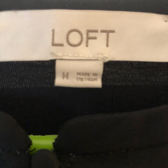 Black Loft Blouse - Picture 3 of 4